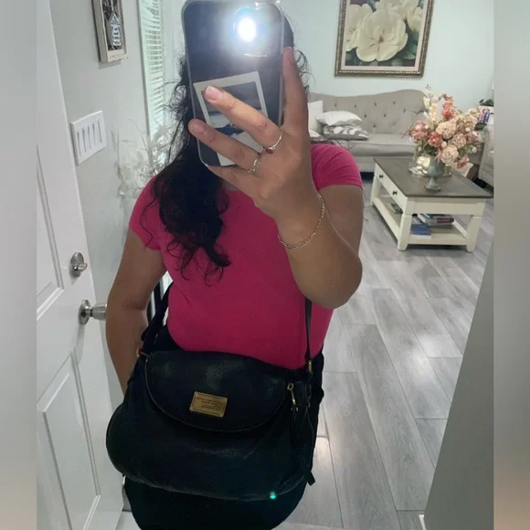 Marc by Marc Jacobs Classic Q Natasha Crossbody – Black Pebbled Leather - Picture 5 of 5